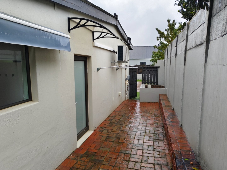 To Let 2 Bedroom Property for Rent in Groenvlei Western Cape